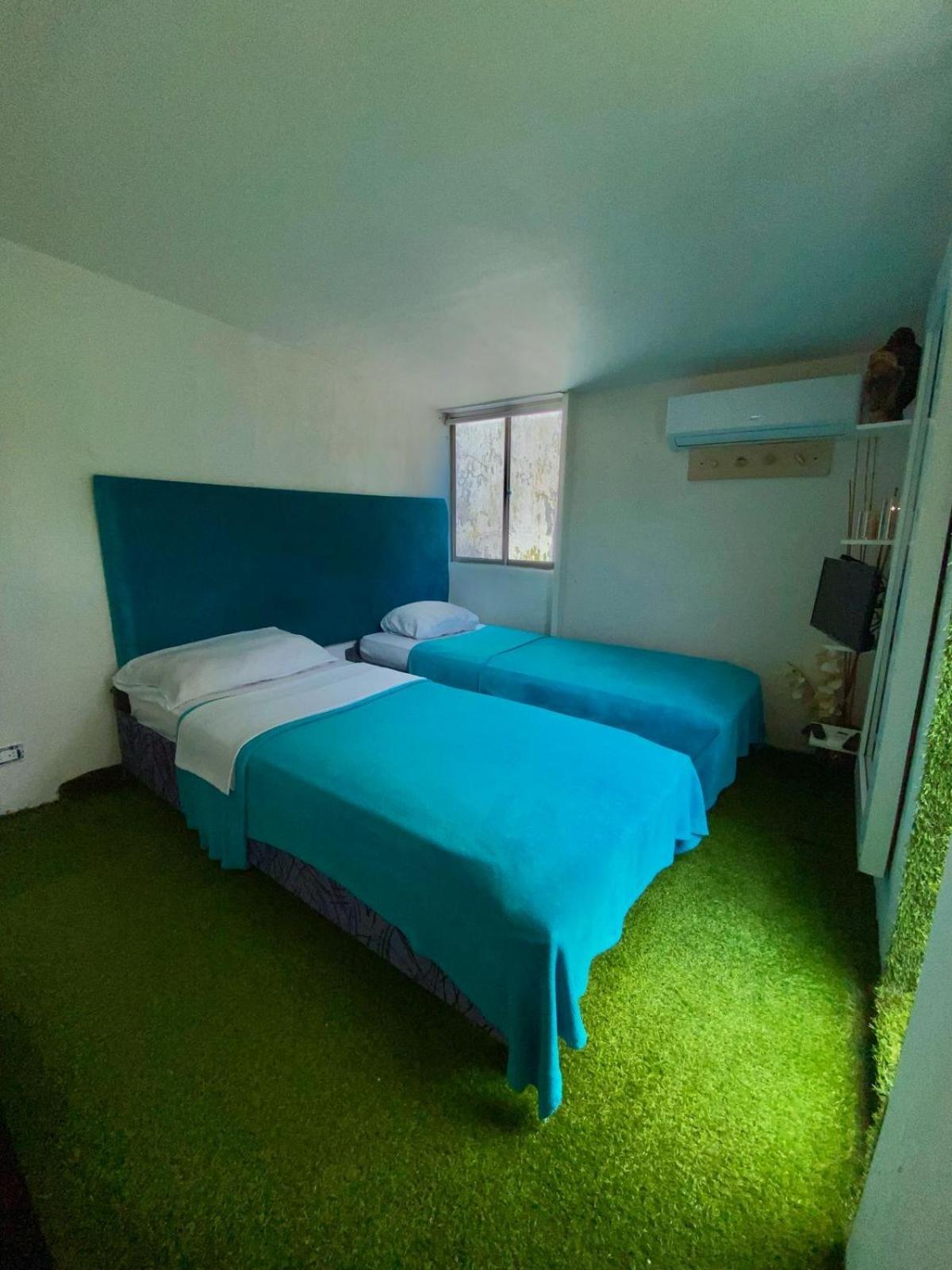 Hostel La Antigua Capsula Cartagène Extérieur photo